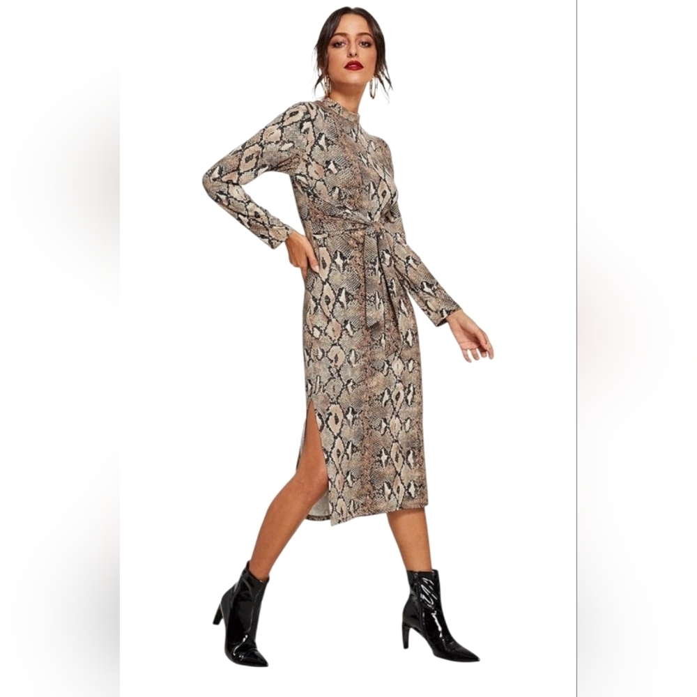 Snake-Print Long Sleeve Tie-Waist Midi Dress - Picture 4 of 10